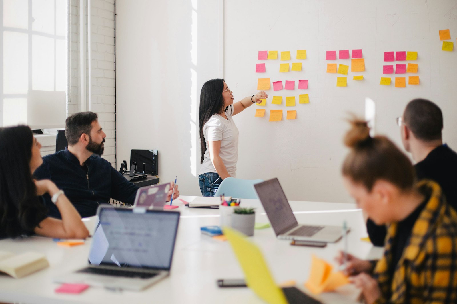 The TrierX team planning a project